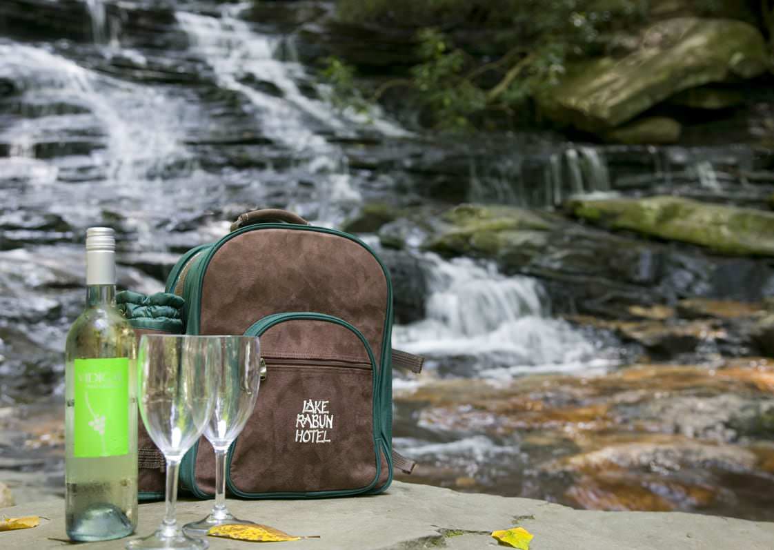 A Lake Rabun picnic package