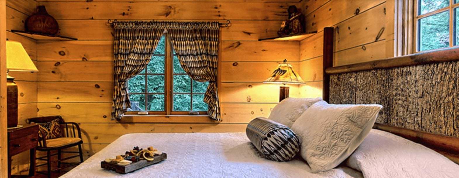 Cherokee Room at Lake Rabun Hotel
