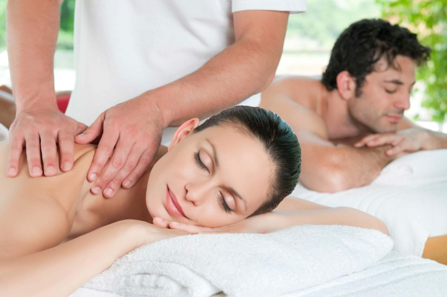 Couples massage at Lake Rabun Hotel