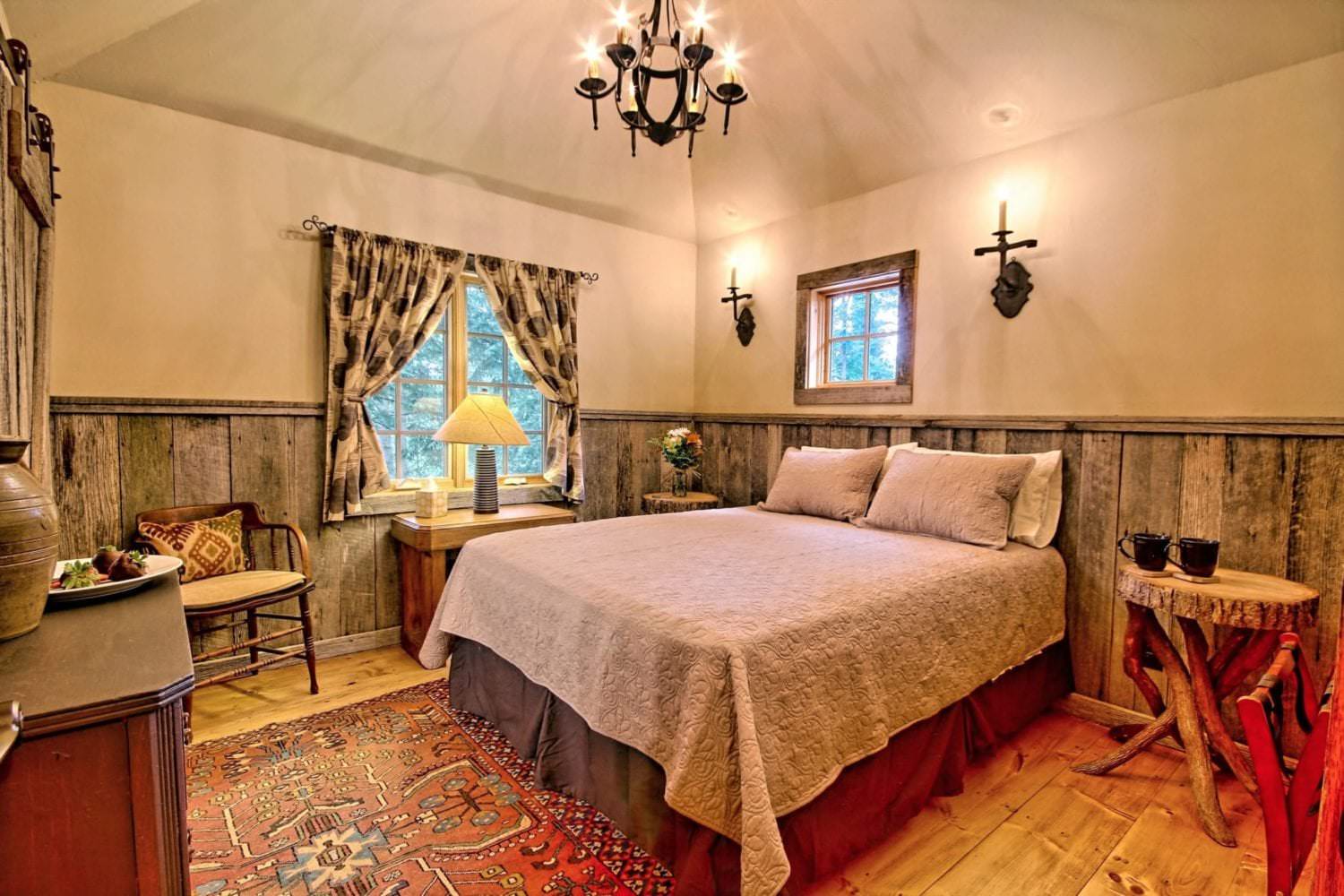 Foxfire Room at Lake Rabun Hotel