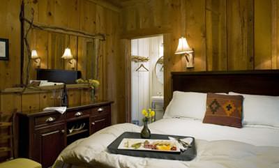 Lakemont Room at Lake Rabun Hotel