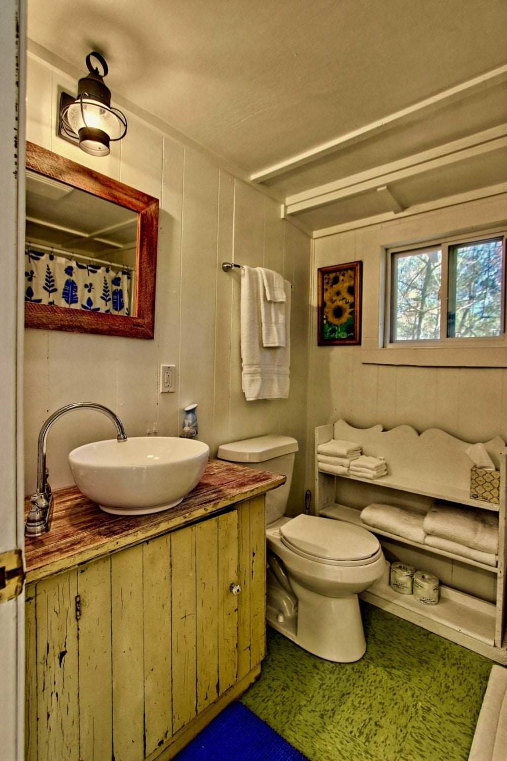 Fish Camp Cottage 3 bathroom