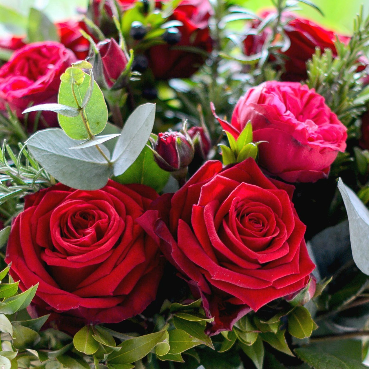 Valentine garden red rose herb luxury bouquet